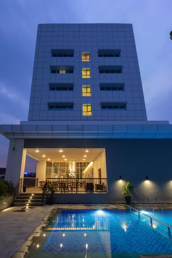 Hotel Santika Pasir Koja Bandung Zewnętrze zdjęcie